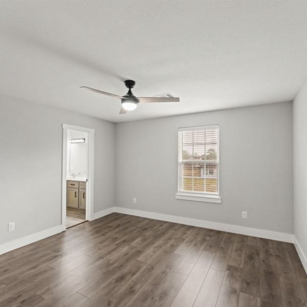 164B7B5A-8BB2-452B-A212-EDC30ABF5AF1