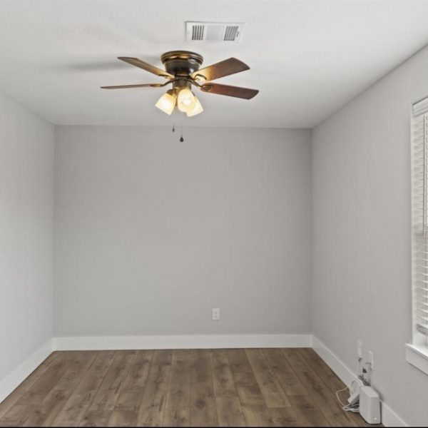 9BD354A8-6FC1-493D-9B6A-7F8557832692